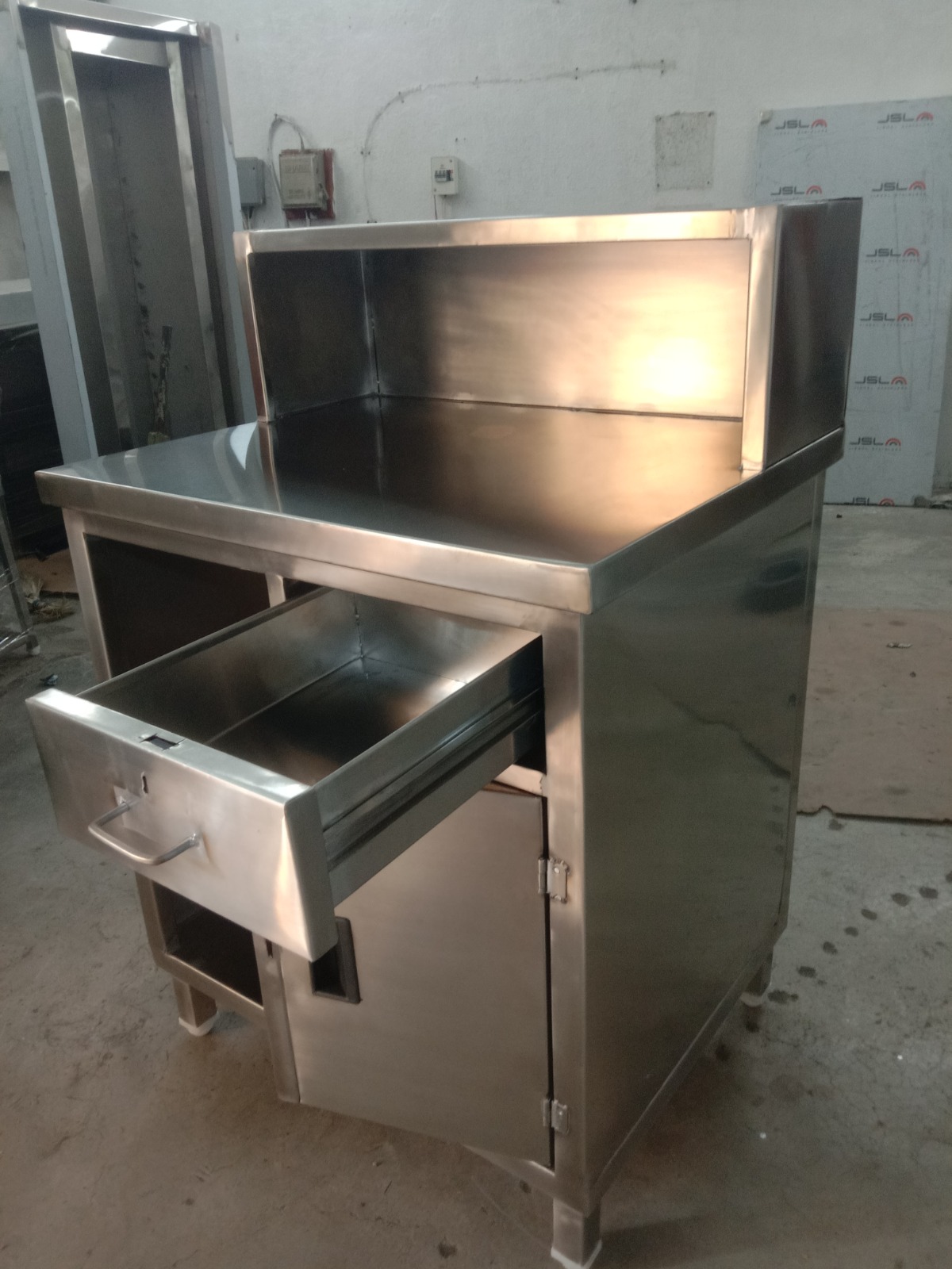 Stainless Steel Cash Counter